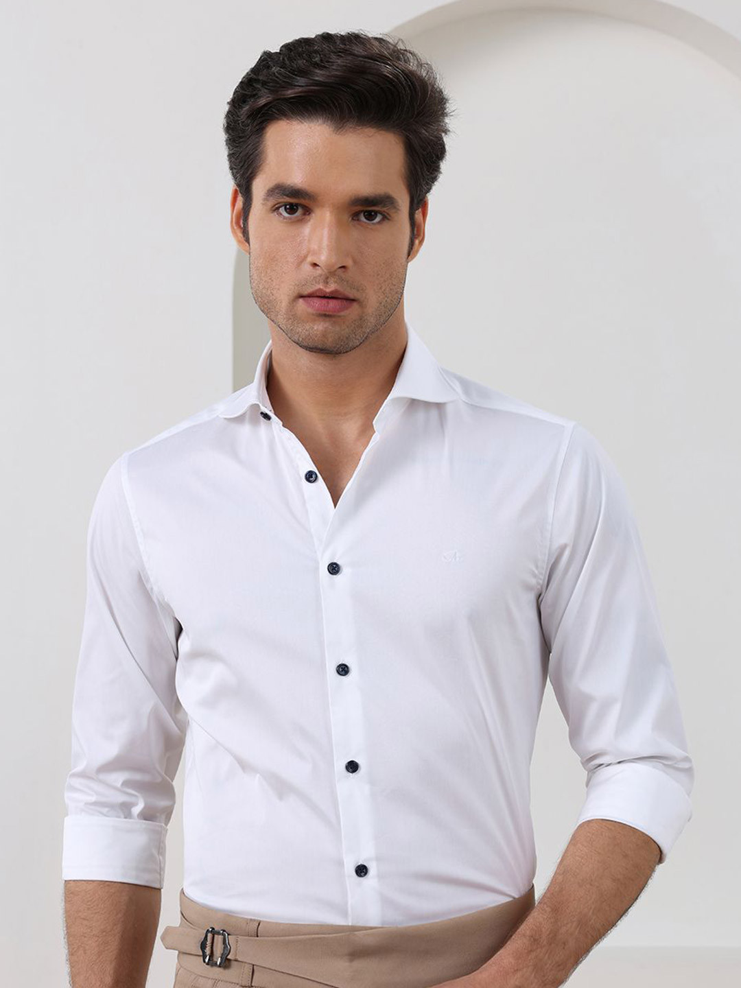Aldeno Classic Spread Collar Slim Fit Formal Shirt