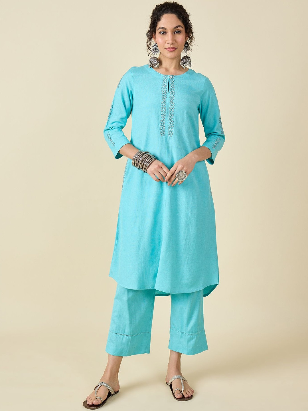 STADO Women Floral Embroidered A-Line Organic Cotton Kurta With Trousers