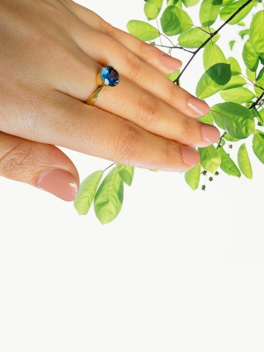 elitemart Unisex Regular Brass Finger Ring