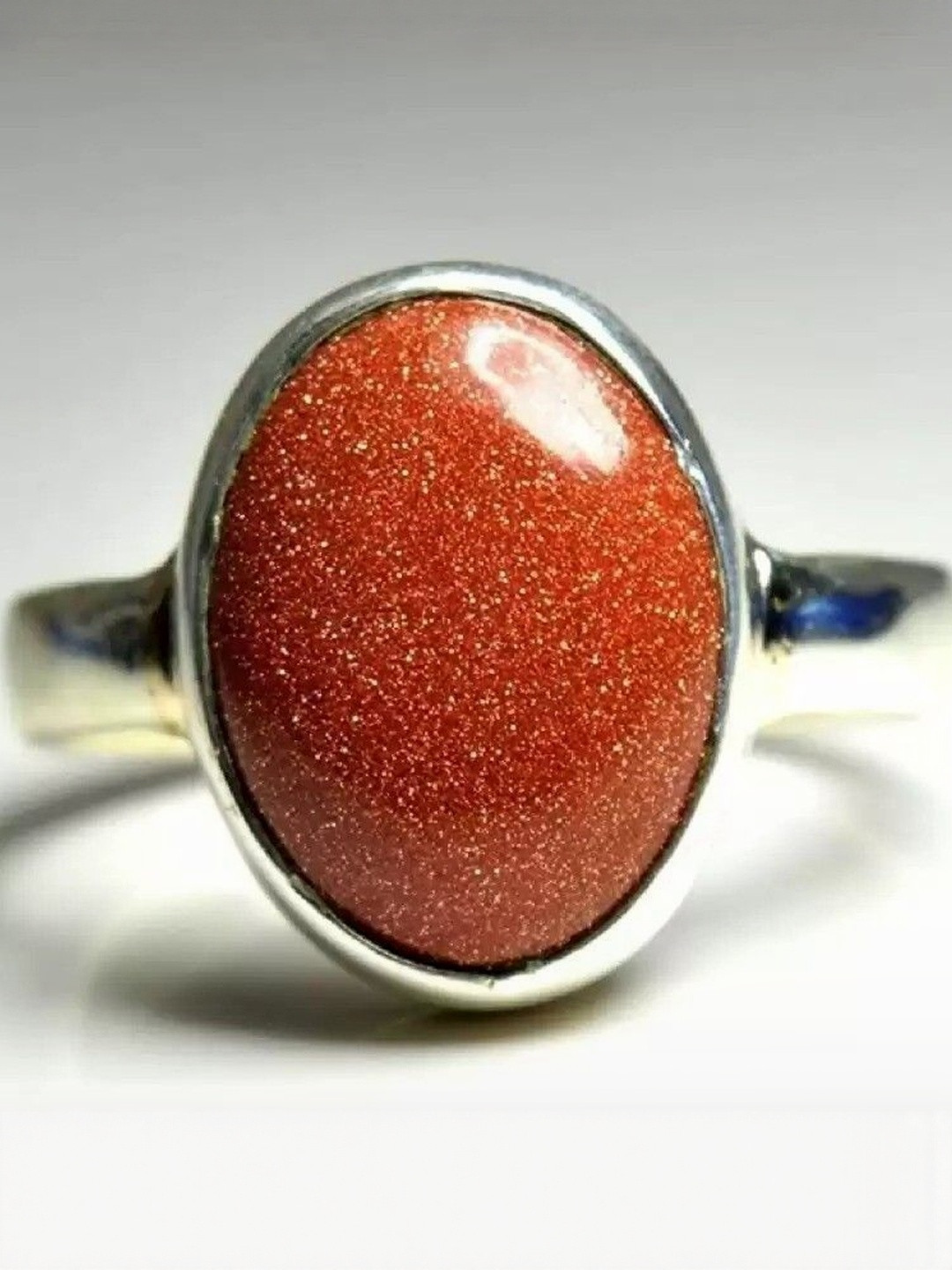elitemart Unisex Sunstone Studded Finger Ring
