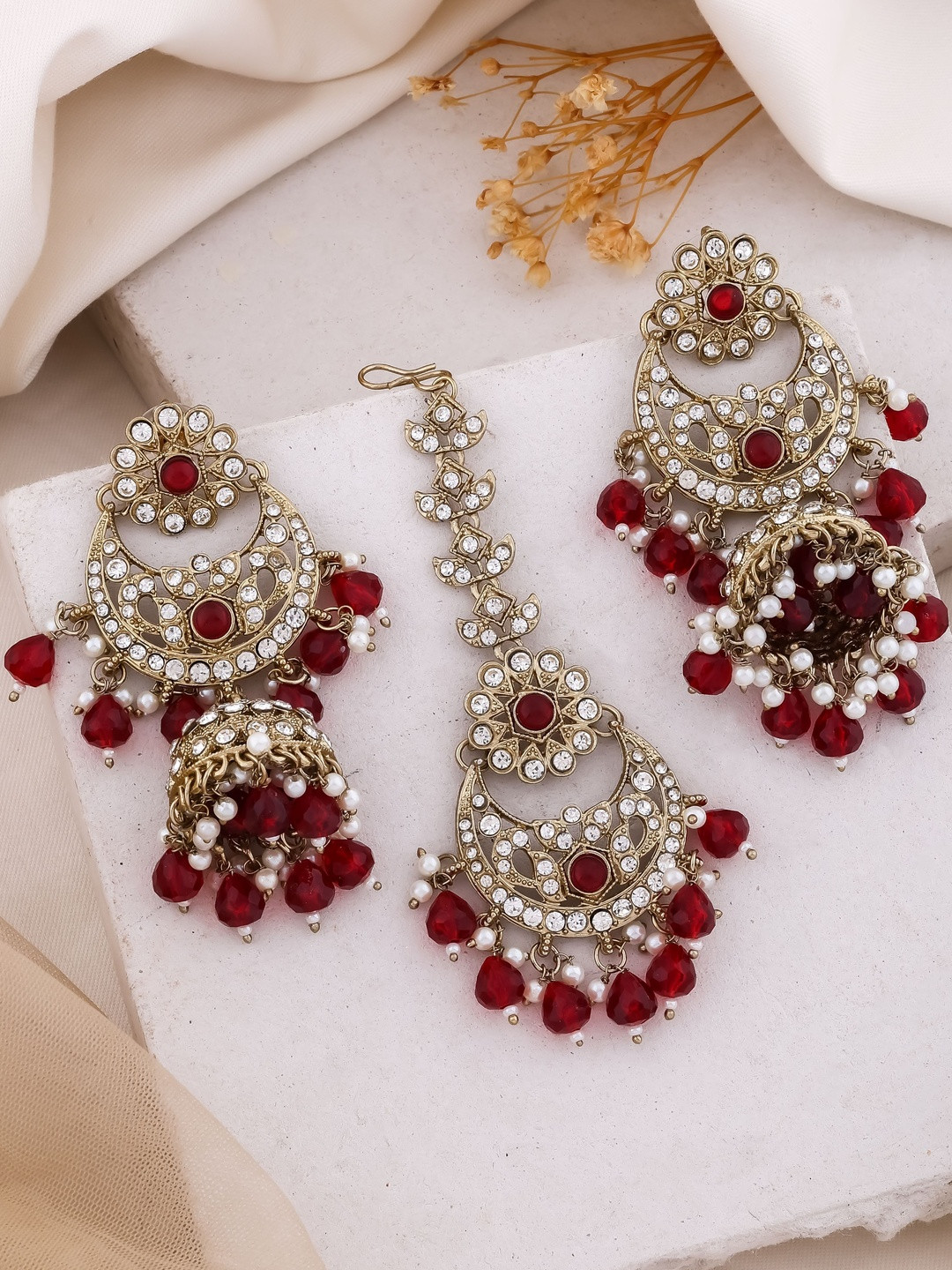 niva fashion Copper-Plated Metal Artificial Stones and Beads Drop Earrings