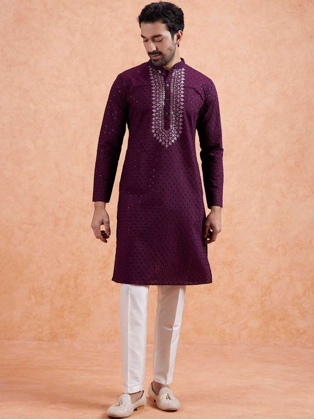 KISAH Men Floral Embroidered Regular Sequinned Kurta @ith Trousers