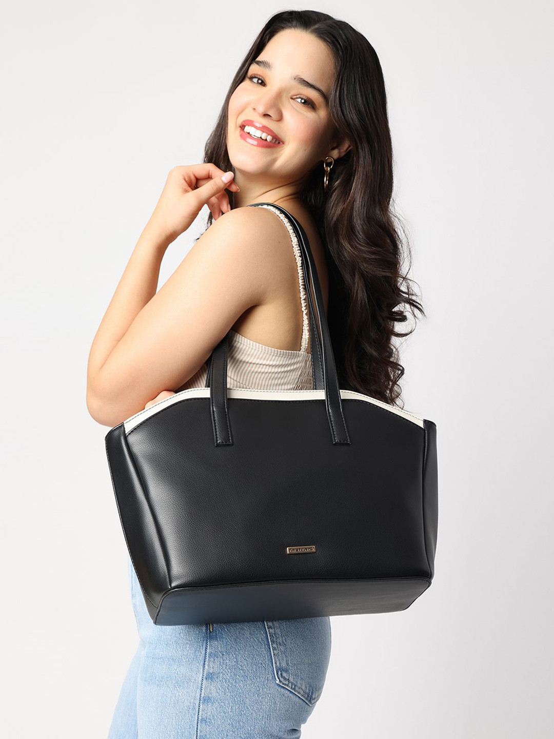 Fastrack Monoedge Shoulder Bag - Black And White