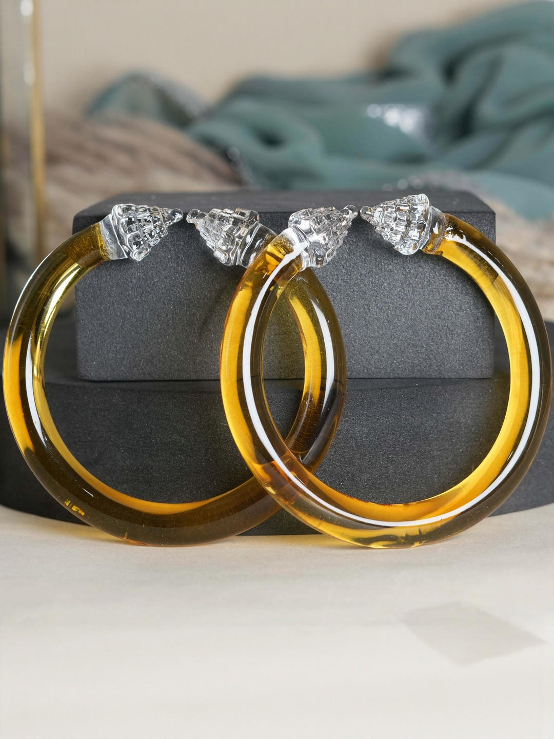 THE GOLDEN CASCADE Women Set of 2 Gold toned Sriyantra Detailed Glass Kada Bangle