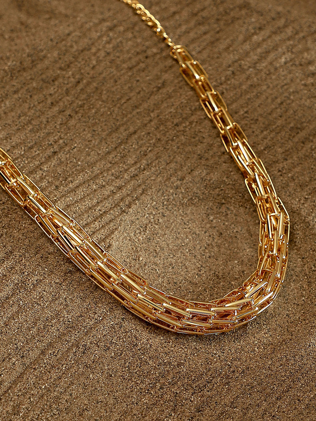 SOHI Gold-Plated Braid Pin-Link Statement Necklace