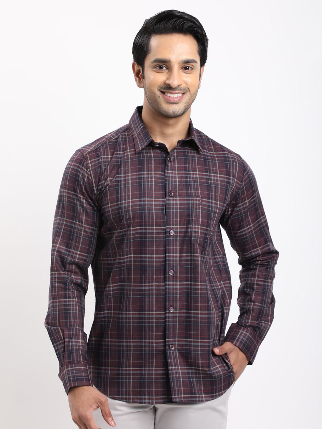 Indian Terrain Men Checked Cotton Shirts