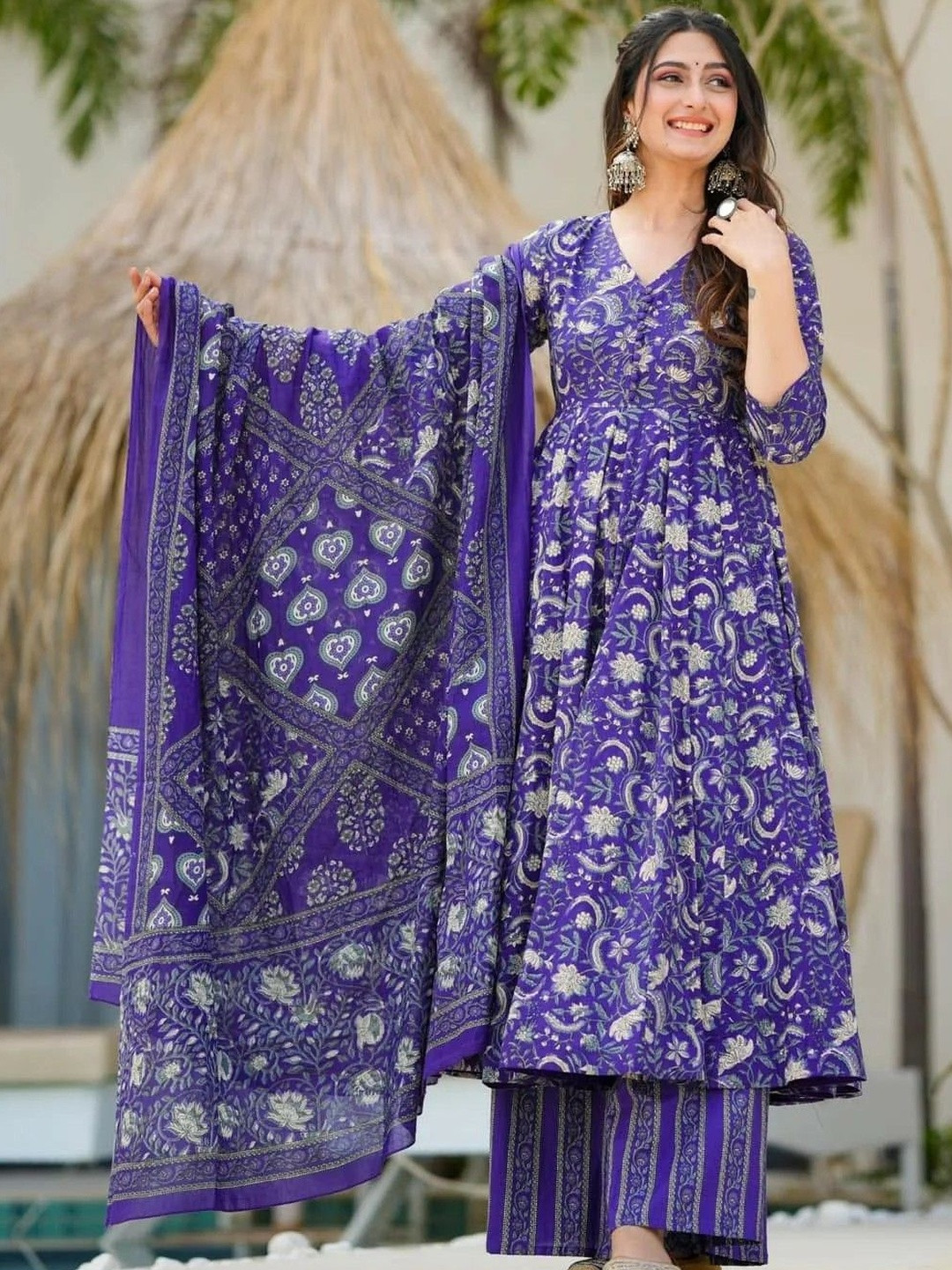 YOYO Fashion Women Ethnic Motifs Printed Panelled Kurta With Palazzos & Dupatta Kurta Sets