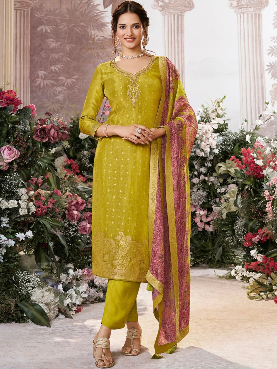 Seerat Women Ethnic Motifs Printed Regular Pure Silk Kurti & Trouser With Dupatta