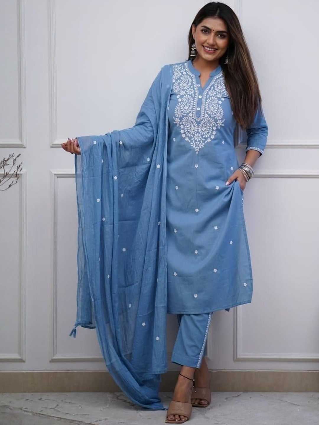 Minifest Floral Embroidered Thread Work Pure Cotton Kurta With Trousers & Dupatta