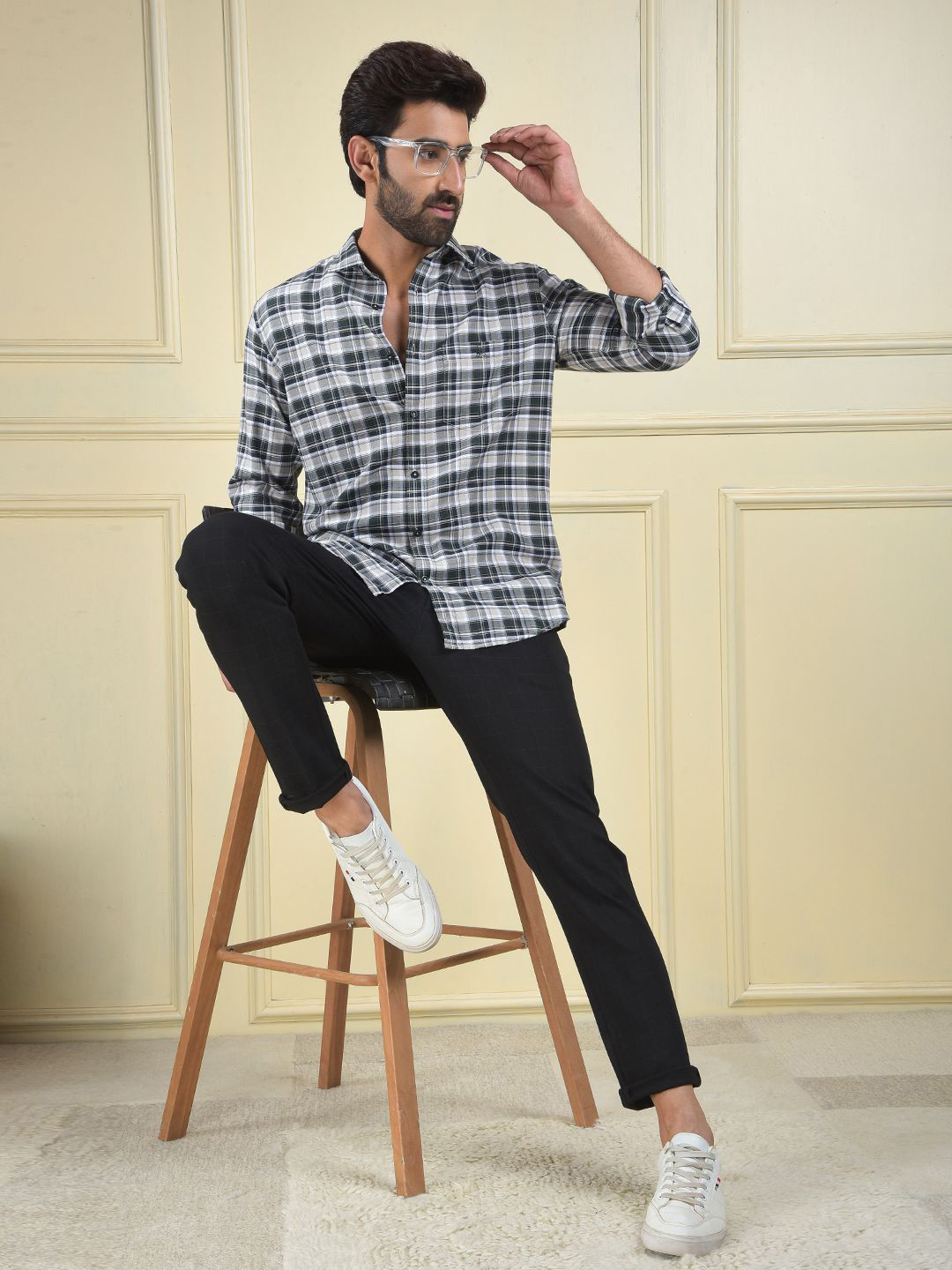 Crimsoune Club Men Checked Shirts