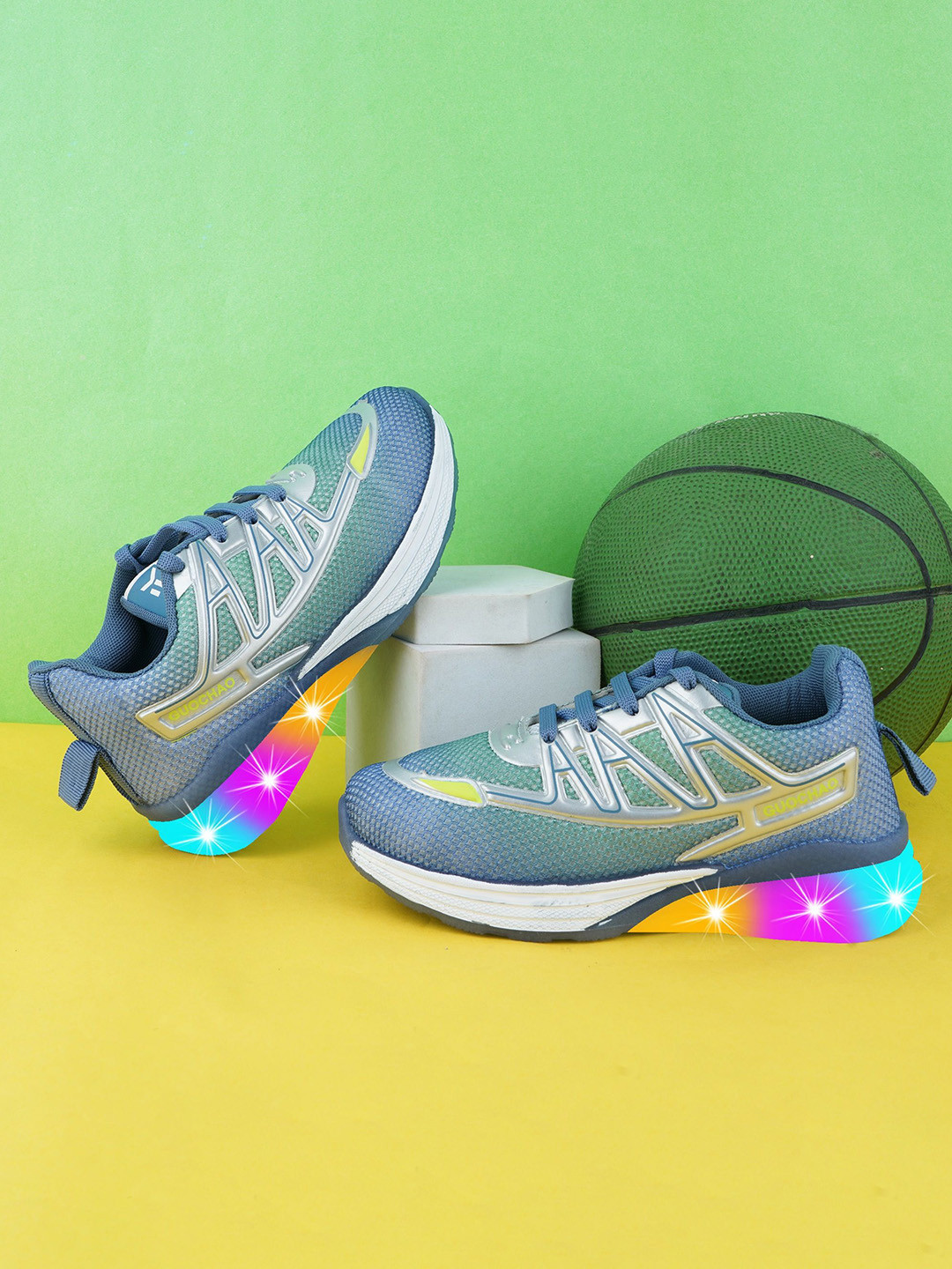BAESD Kids Led Light Textured Sneakers