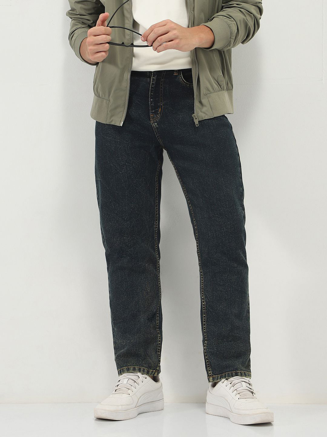 Urbano Fashion Men Straight Fit Mid-Rise Heavy Fade Heavy Washed Stretchable Jeans