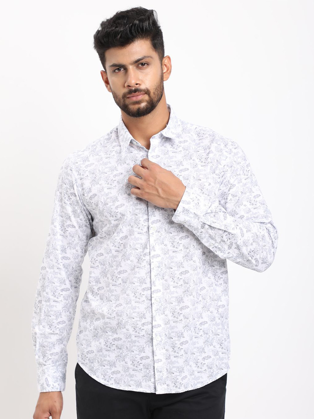 Indian Terrain Men Floral Printed Cotton Shirts