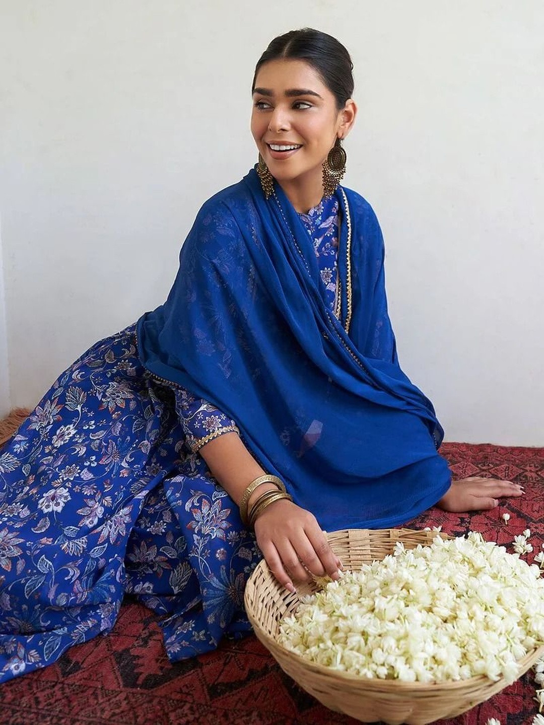 J.KANJI Women Floral Printed Empire Gotta Patti Kurta & Sharara With Dupatta