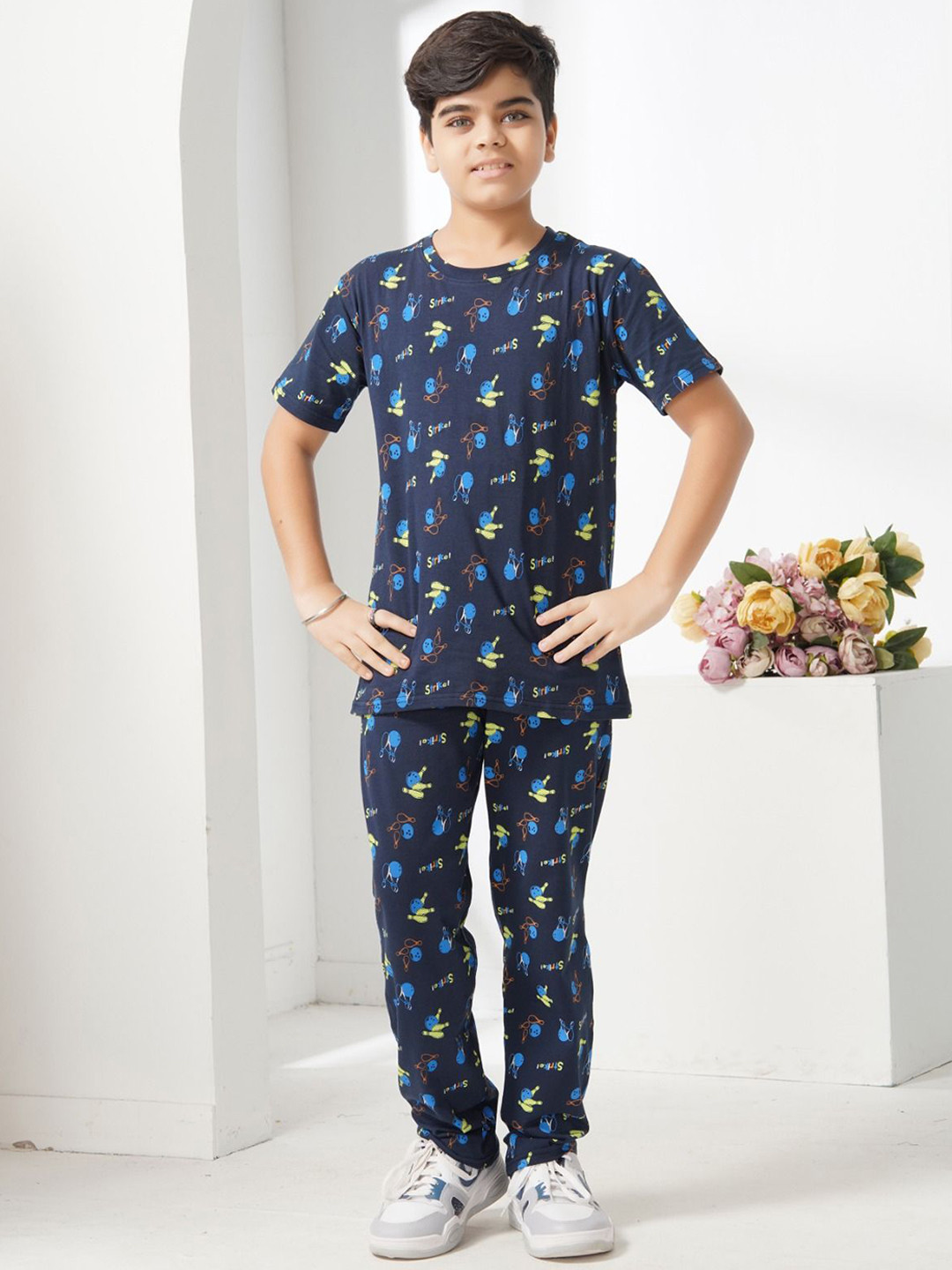 Ninos Dreams Boys Coversational Printed Pure Cotton Short Sleeve Night Suit