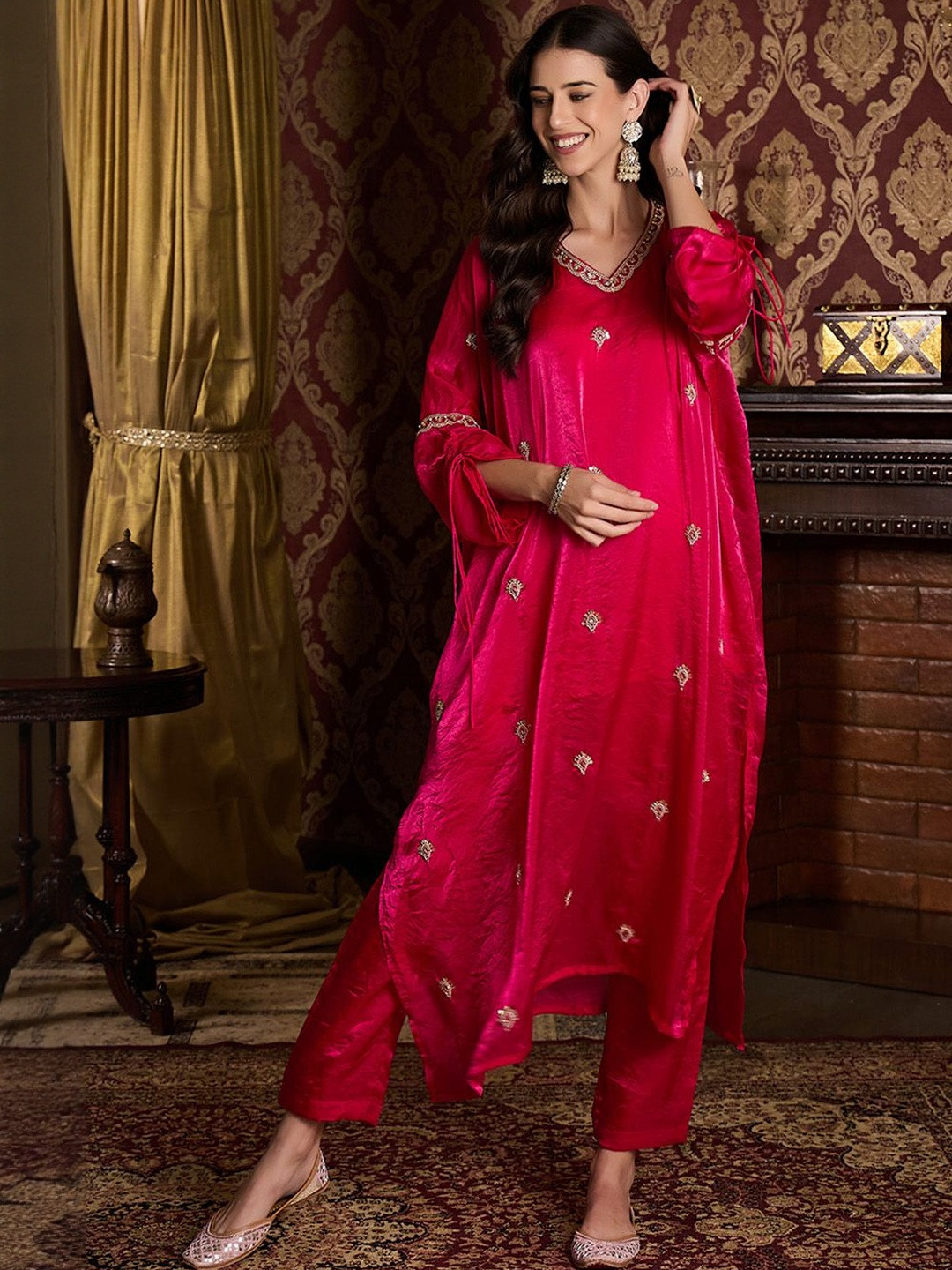 CHHAAP Women Floral Embroidered V-Neck Sequinned Satin Kurta with Trousers