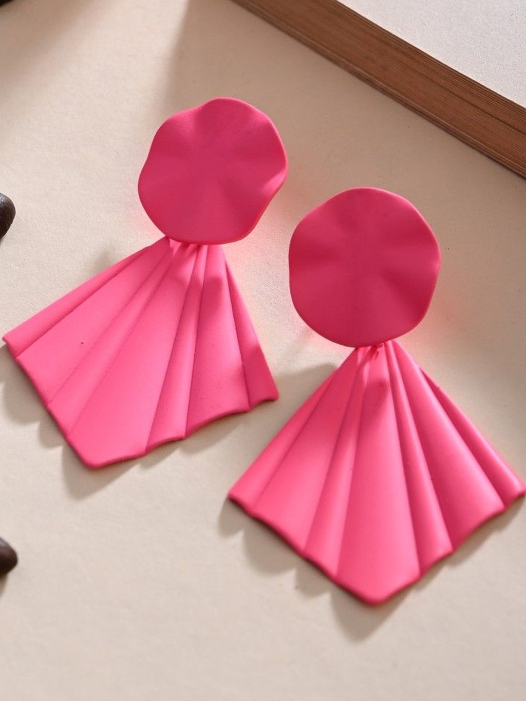 Reenisaa Gold-Plated Petal Pop Fan Shaped Drop Earrings