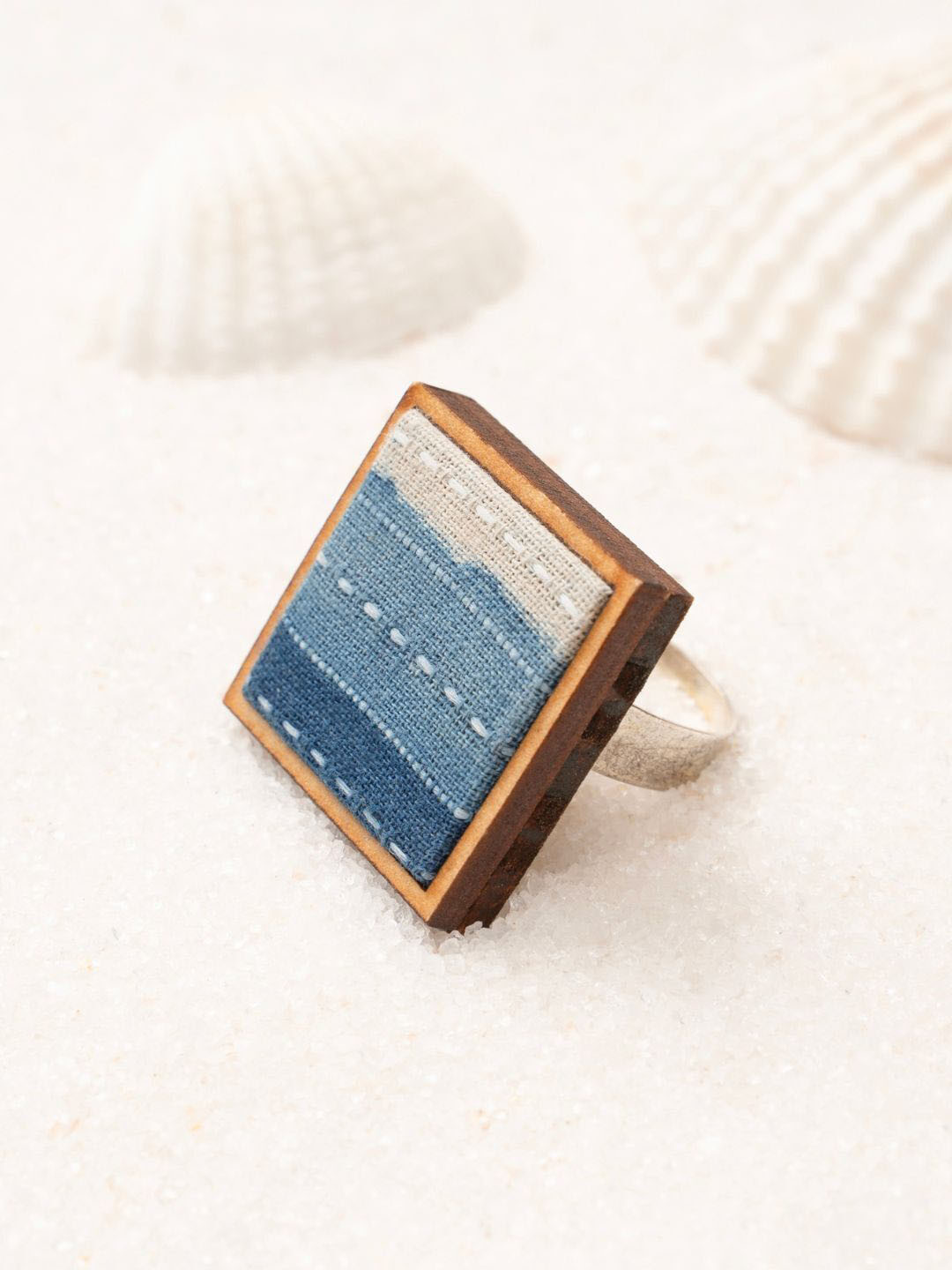 WHE Stainless Steel Wooden Square Shaped Finger Ring