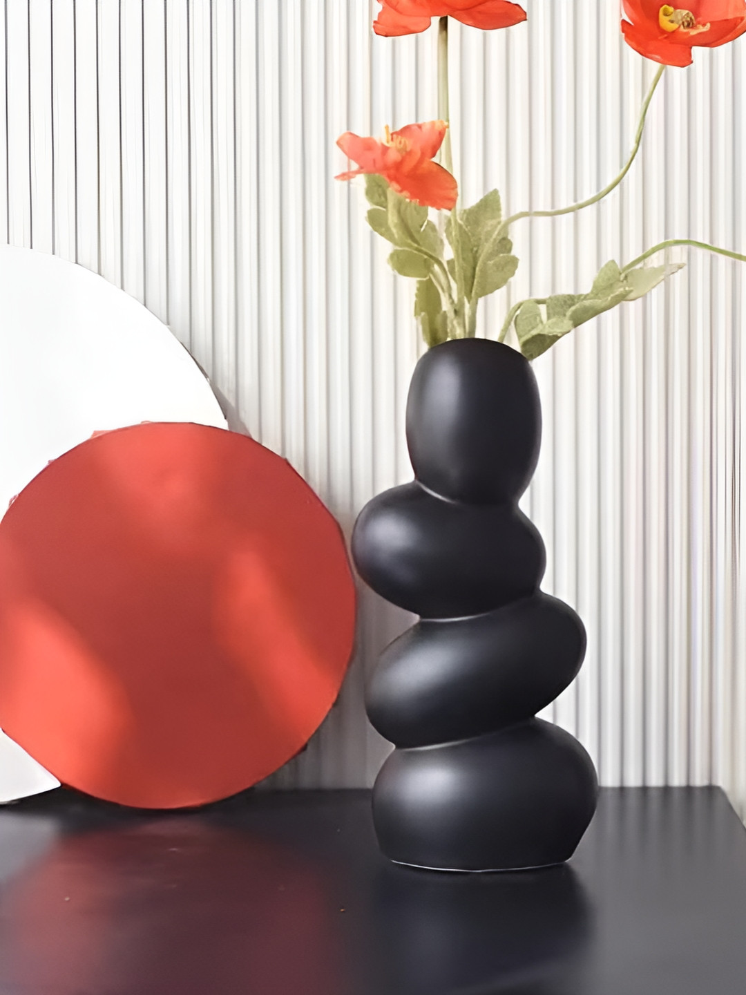THE SACRED GIFTS Black Pebble Ceramic Flower Vases