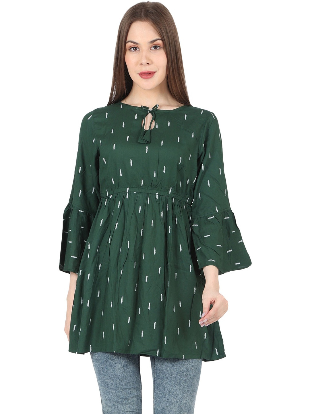 MJ LIFE STYLE Print Bell Sleeve Top
