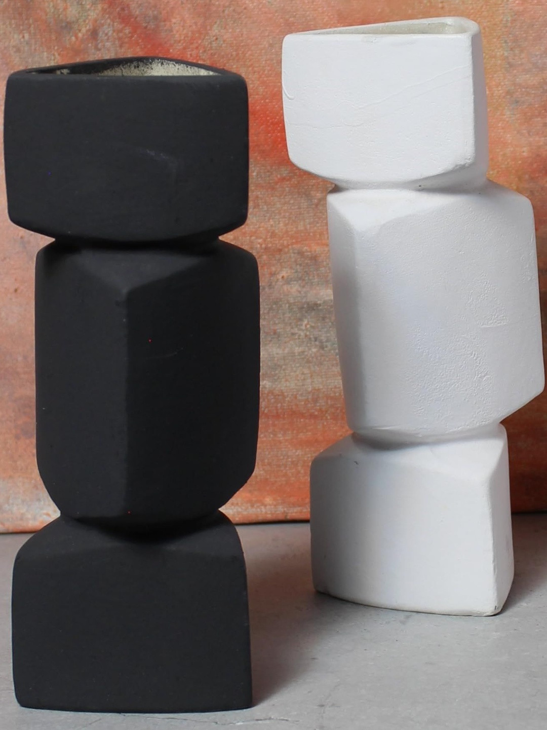 del hogar Set Of 2 Black White Ceramic Block Flower Vase