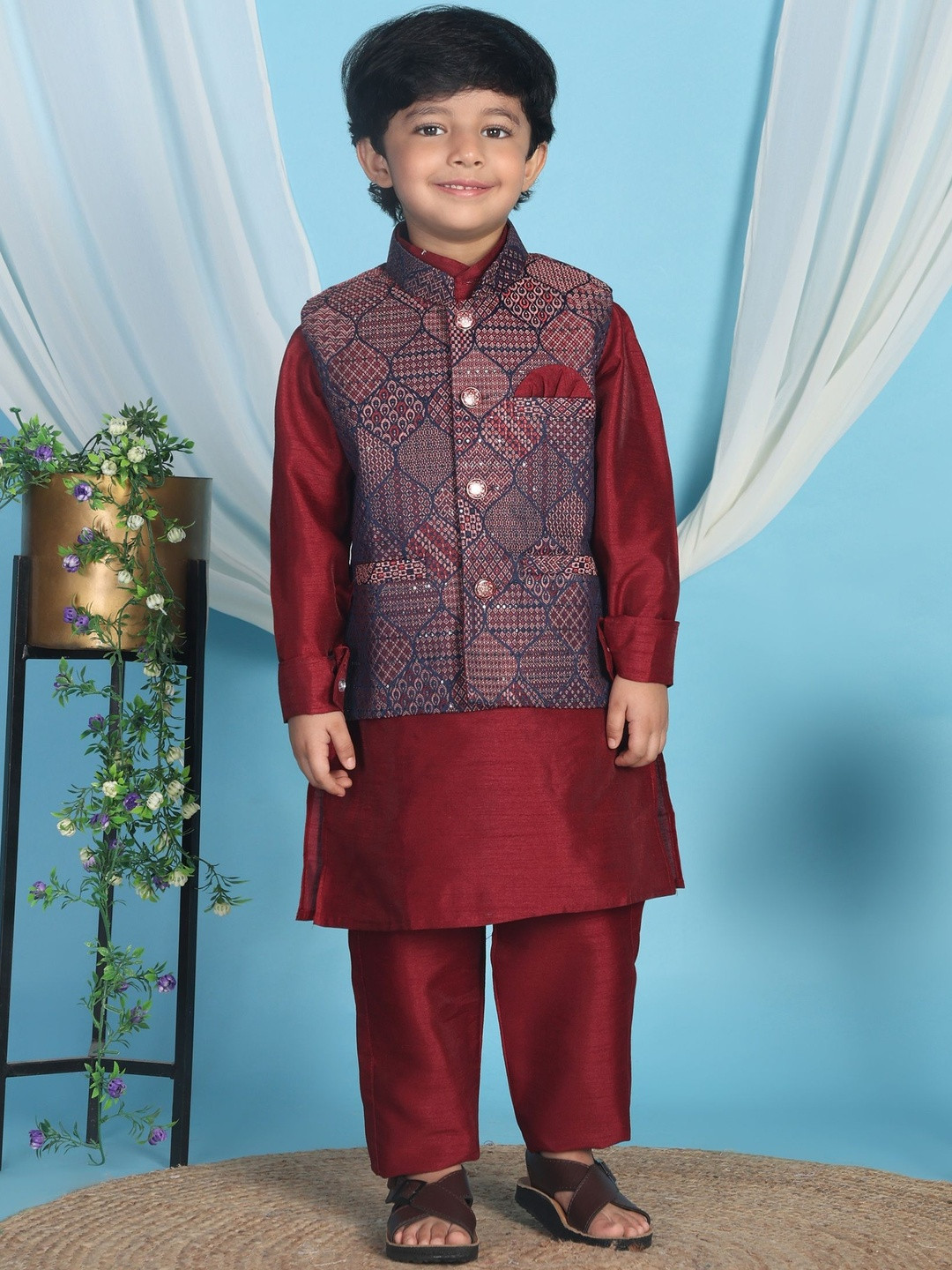 Pro-Ethic STYLE DEVELOPER Boys Solid Silk Kurta with Pyjama & Nehru Jacket