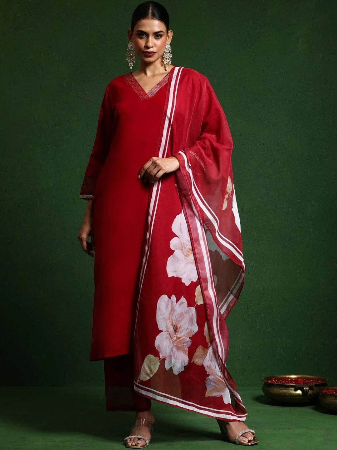 AG TEXTILE Women Regular Kurta With Trousers & Dupatta