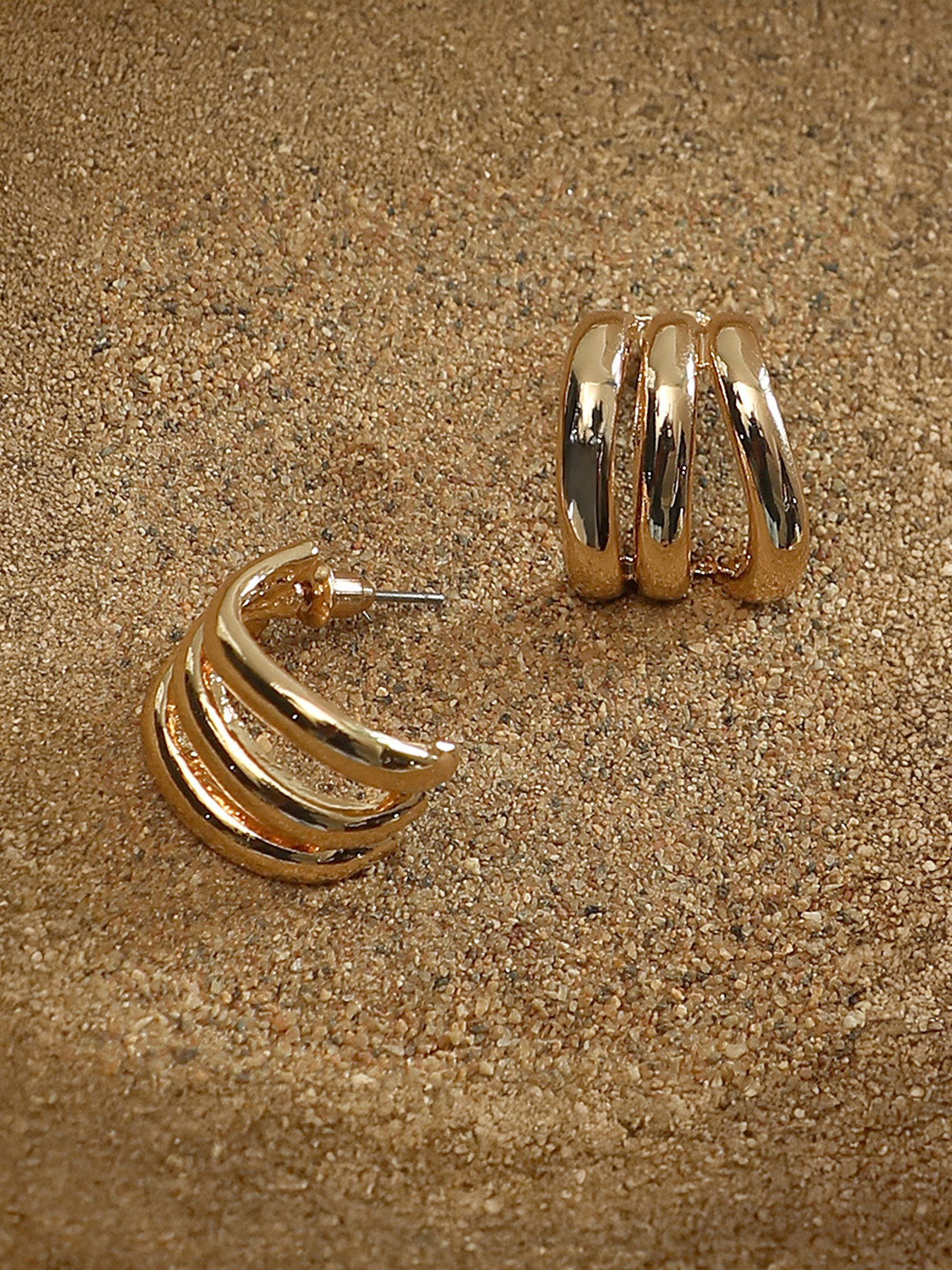 SOHI Gold-Plated The Triad-Line Shaped Half Hoop Earrings