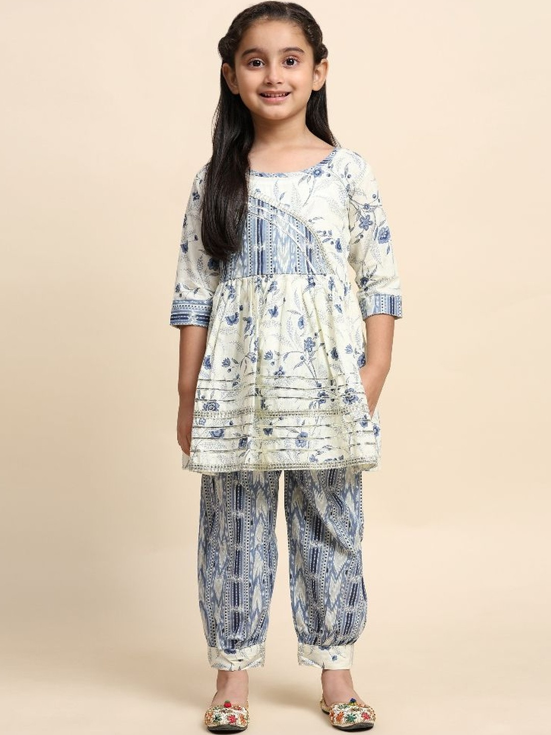 PAVITRA Girls Floral Printed A-Line Kurta with Harem Pants