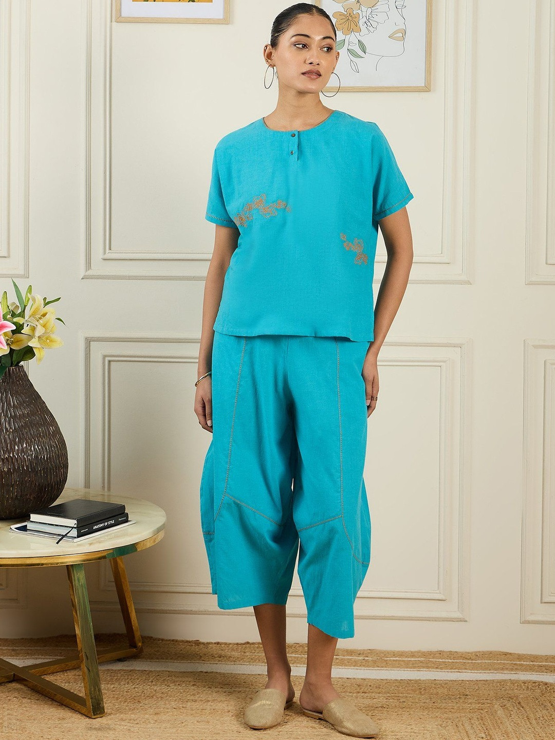 STADO Women Floral Embroidered Top With Pants Co-Ords Set