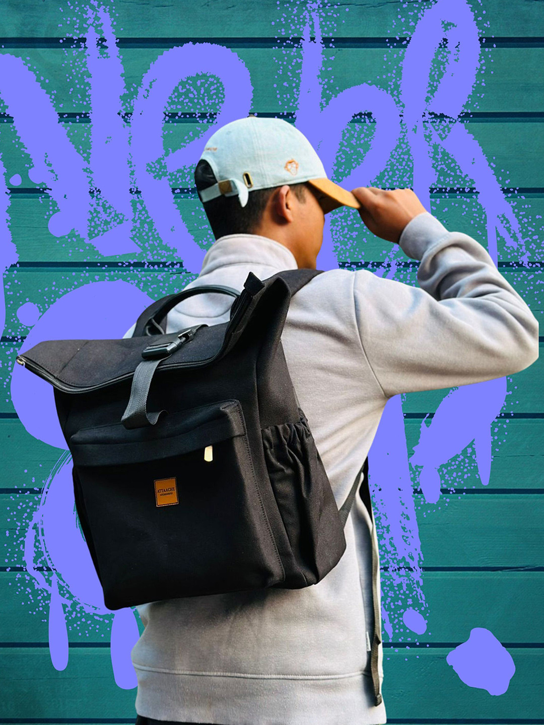 ATTAACHE ACCESSORIES Unisex Padded Travel Backpack