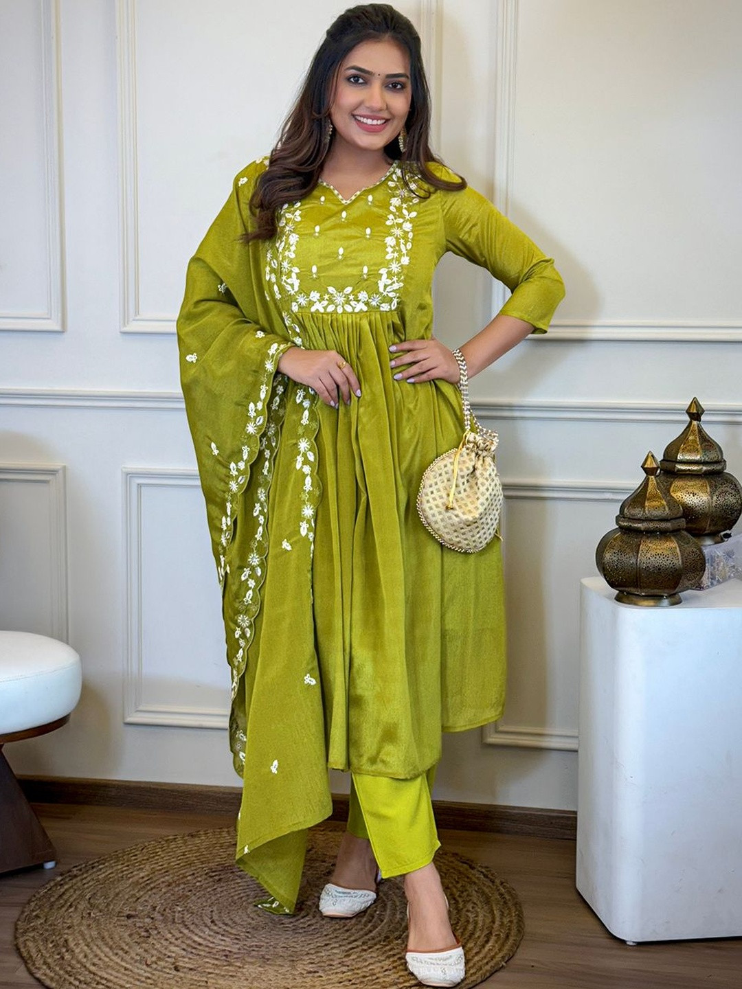 TWINS LADY Women Ethnic Motifs Embroidered Tiered Thread Work Kurta with Trousers & With Dupatta