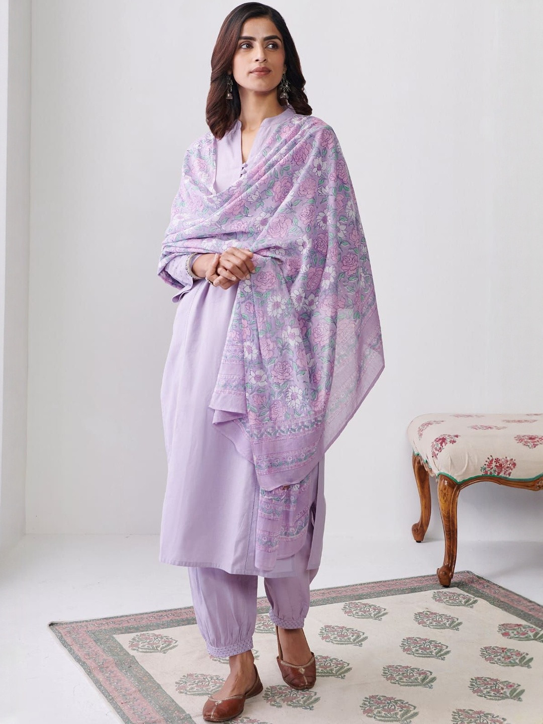 Brand Hill Mandarin Collar Regular Beads & Stones Straight Kurta With Trousers & Dupatta