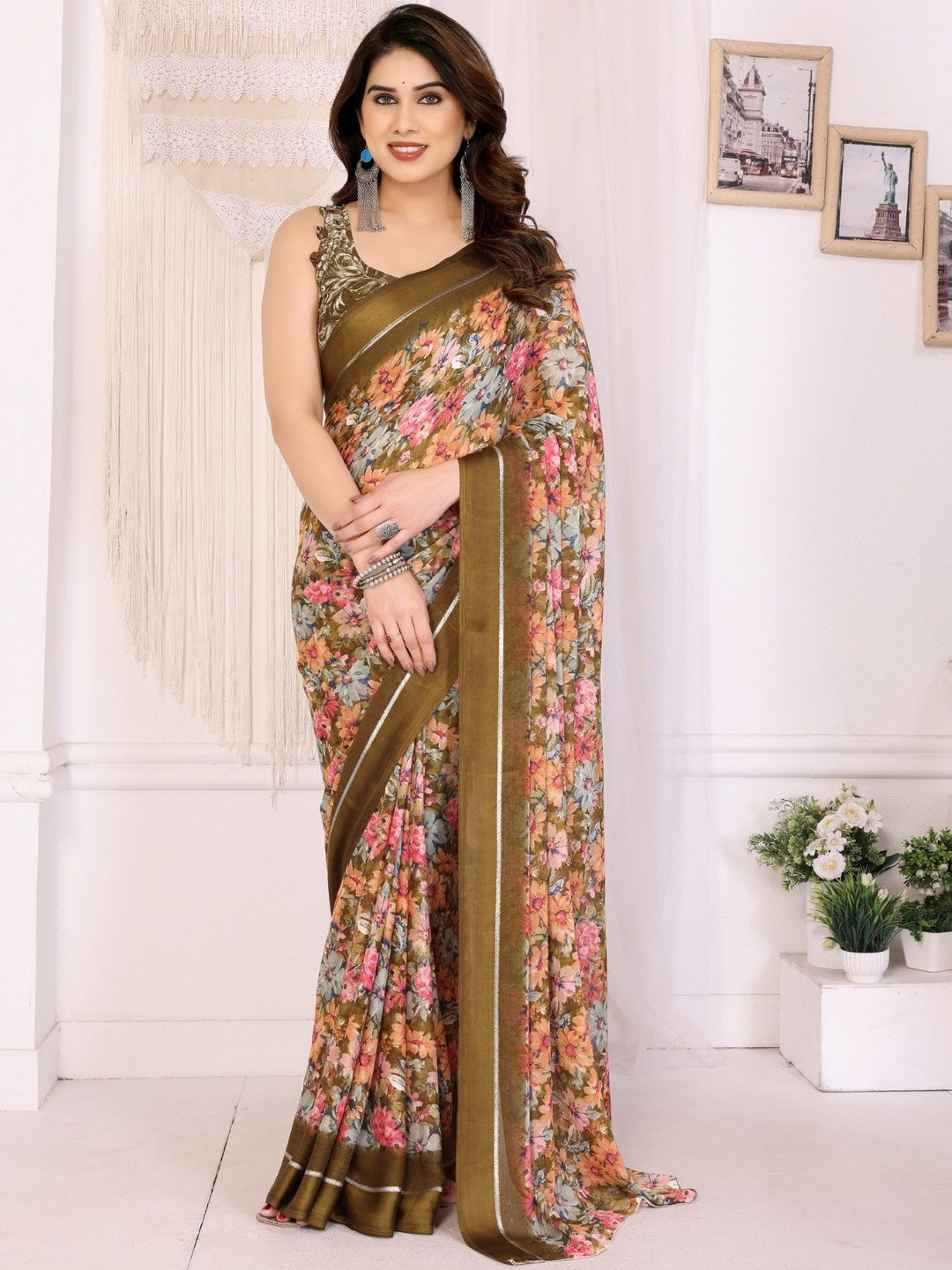 LeeliPeeri Designer Woman Floral Printed Saree