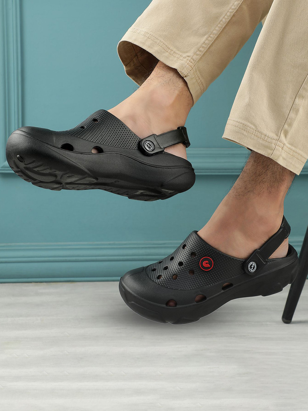 VOKLINE Men Solid Super Soft & Lightweight Casual Clogs