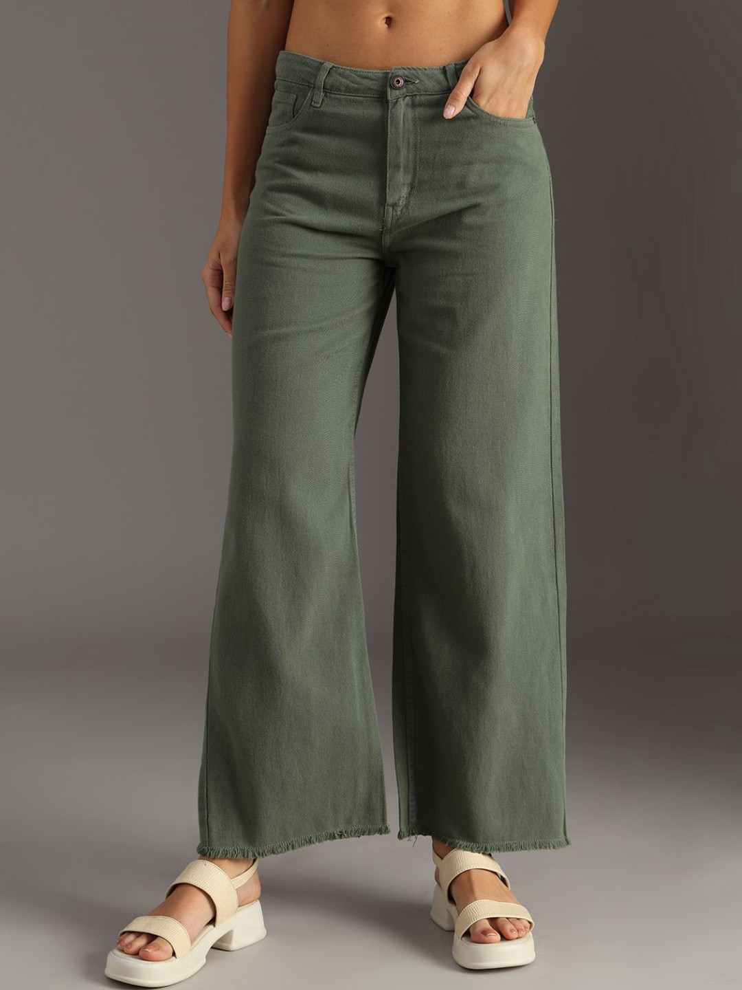 LIMEROAD Women Cotton Denim Mid-Rise Light Fade Jeans