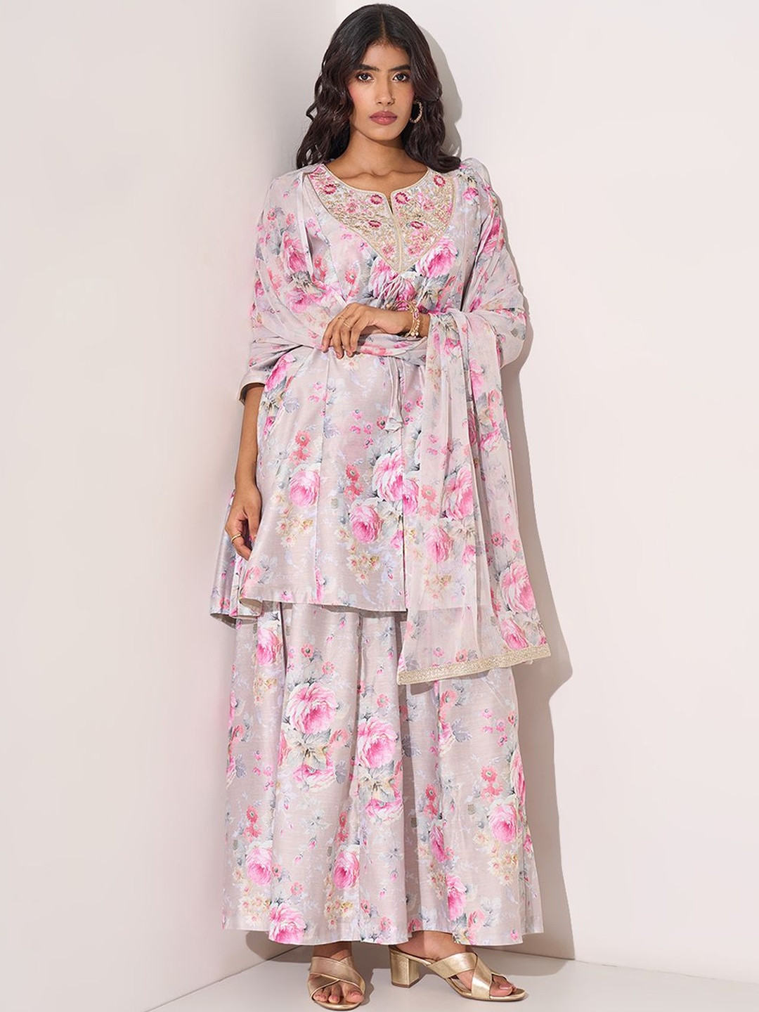 RANGMANCH BY PANTALOONS Women Floral Printed A-Line Kurta with Palazzo & Dupatta