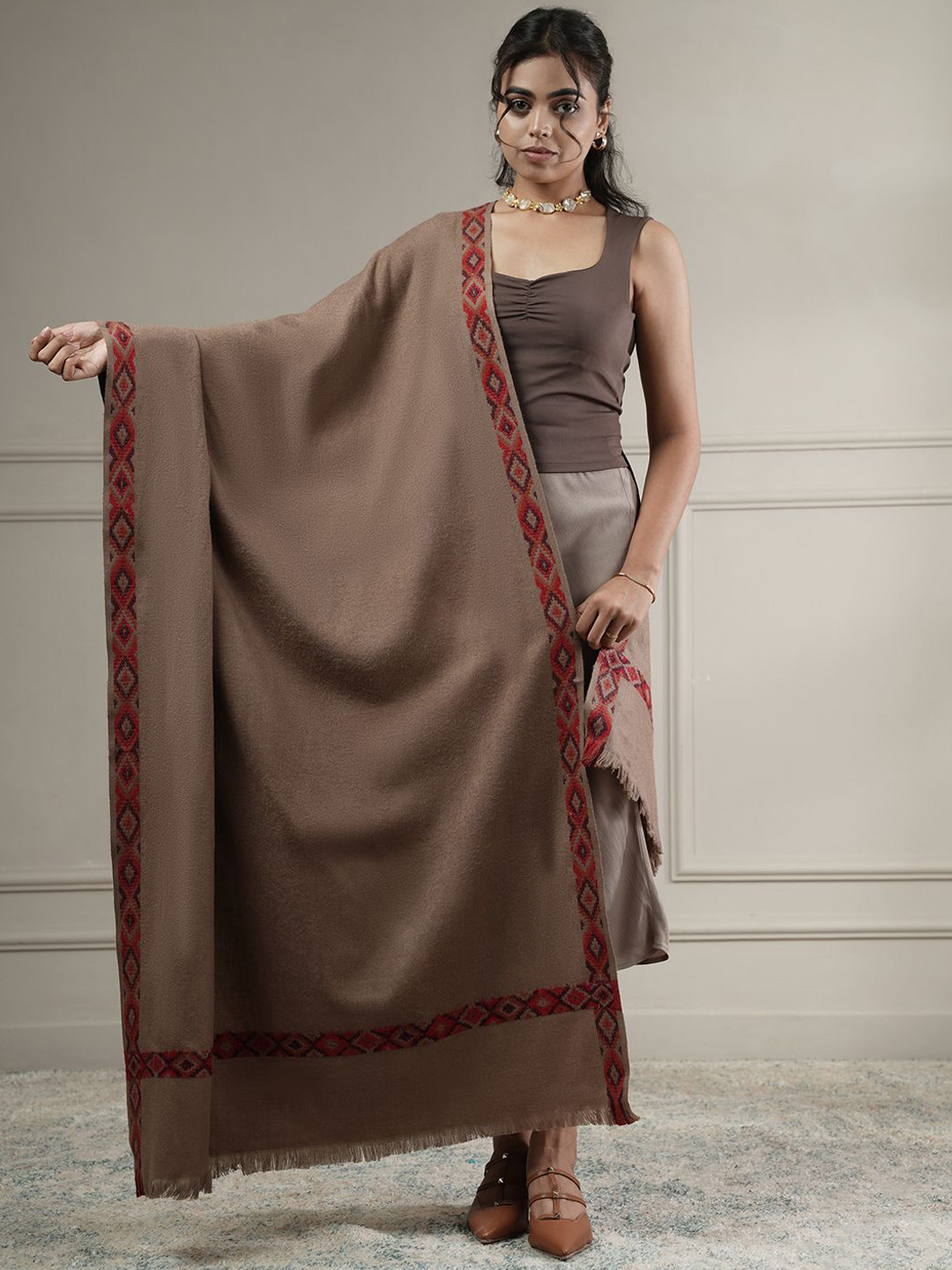 Zamour Woven Design Shawl With Kullu Border