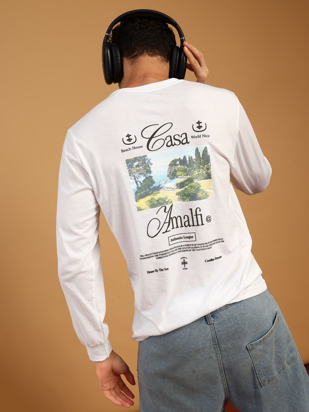 LIMEROAD Graphic Printed Round Neck Regular Fit T-shirt
