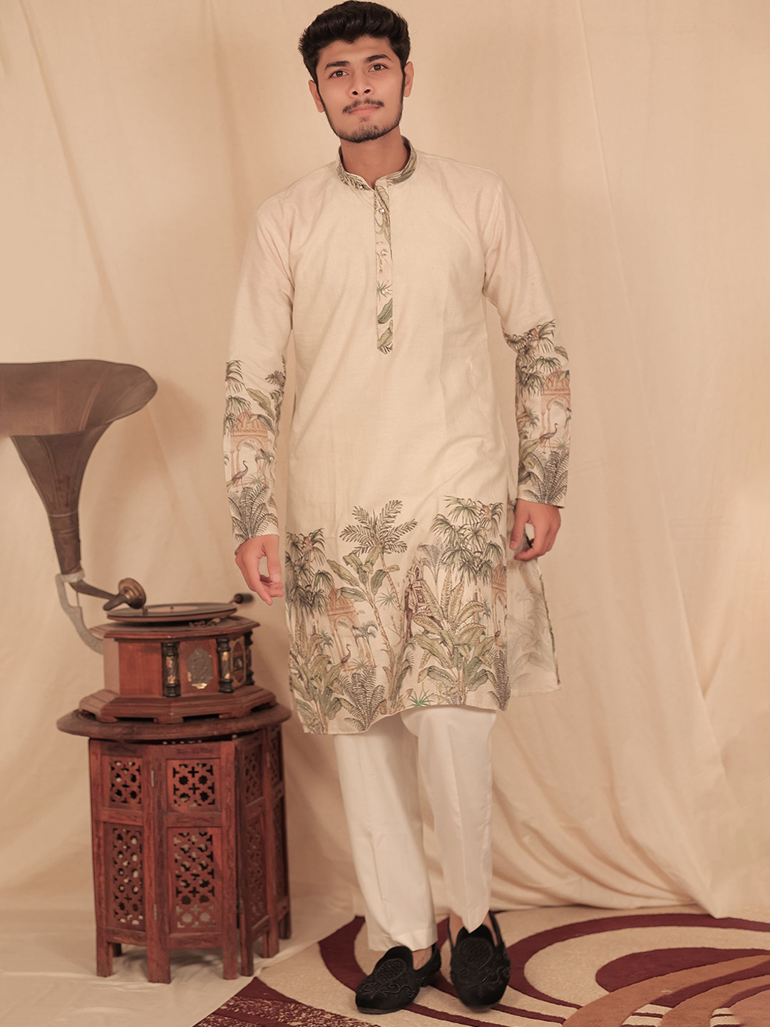 House Of Sanskruti Men Abstract Printed Thread Work Cotton Kurta