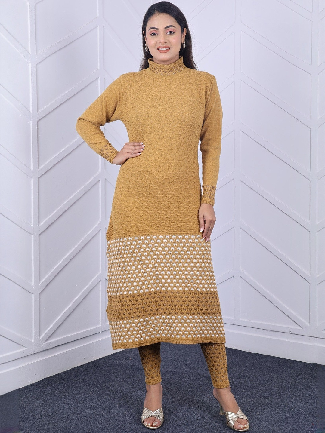 KNITZY Woollen Kurta With Harem Pants