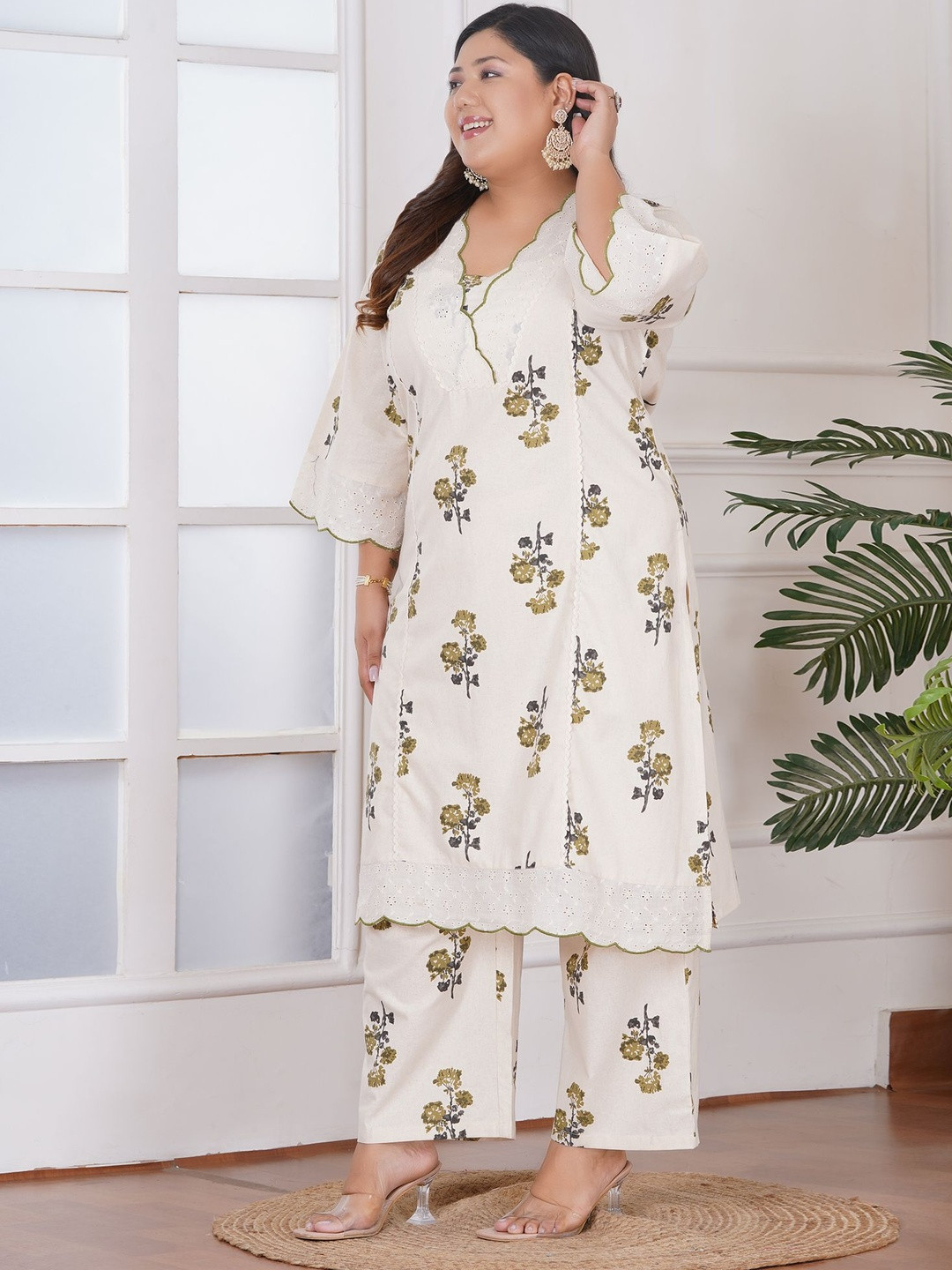 Bani Women Plus Size Green Floral Printed Pure Cotton Kurta with Trousers Set
