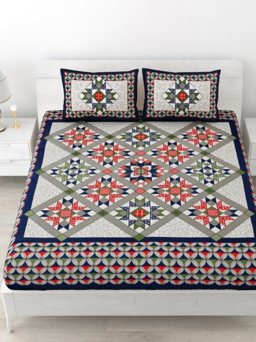 Cotton Choice White & Blue Abstract Printed Cotton 180 King Bedsheet With 2 Pillow Covers