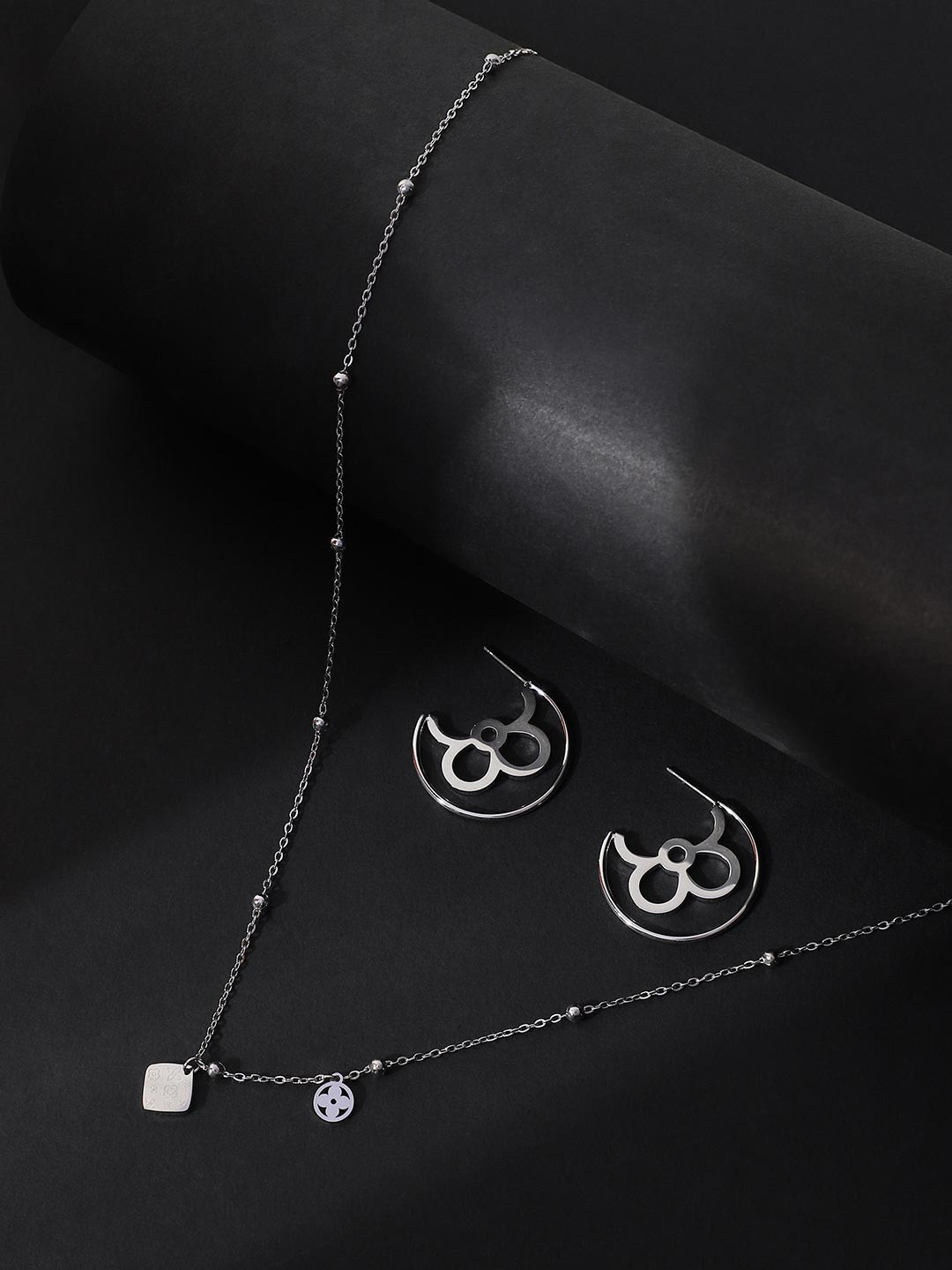 SOHI Silver-Plated Giorno-Clover Jewellery Set