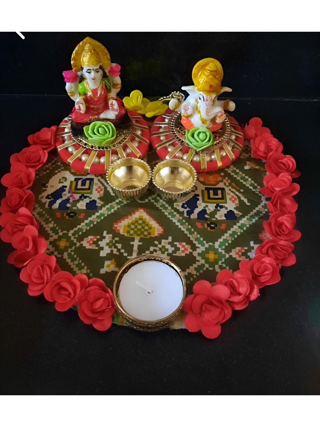 Sellplus Red & Green Ganesh Jiii Lasmi Jii Moti Chudi With Katori Candle Holder