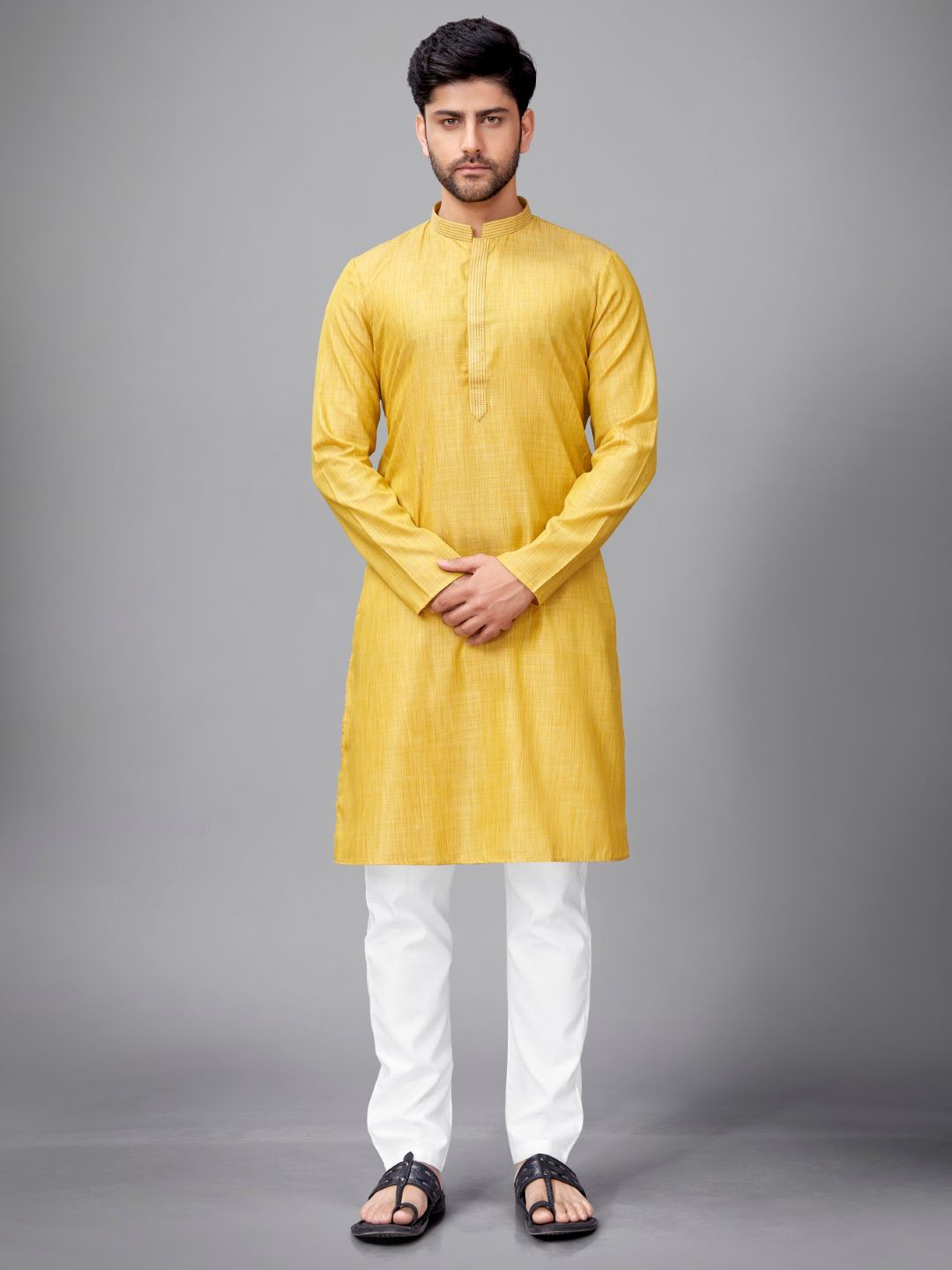 JUGG JUGG JEEYO Men Striped Regular Kurta