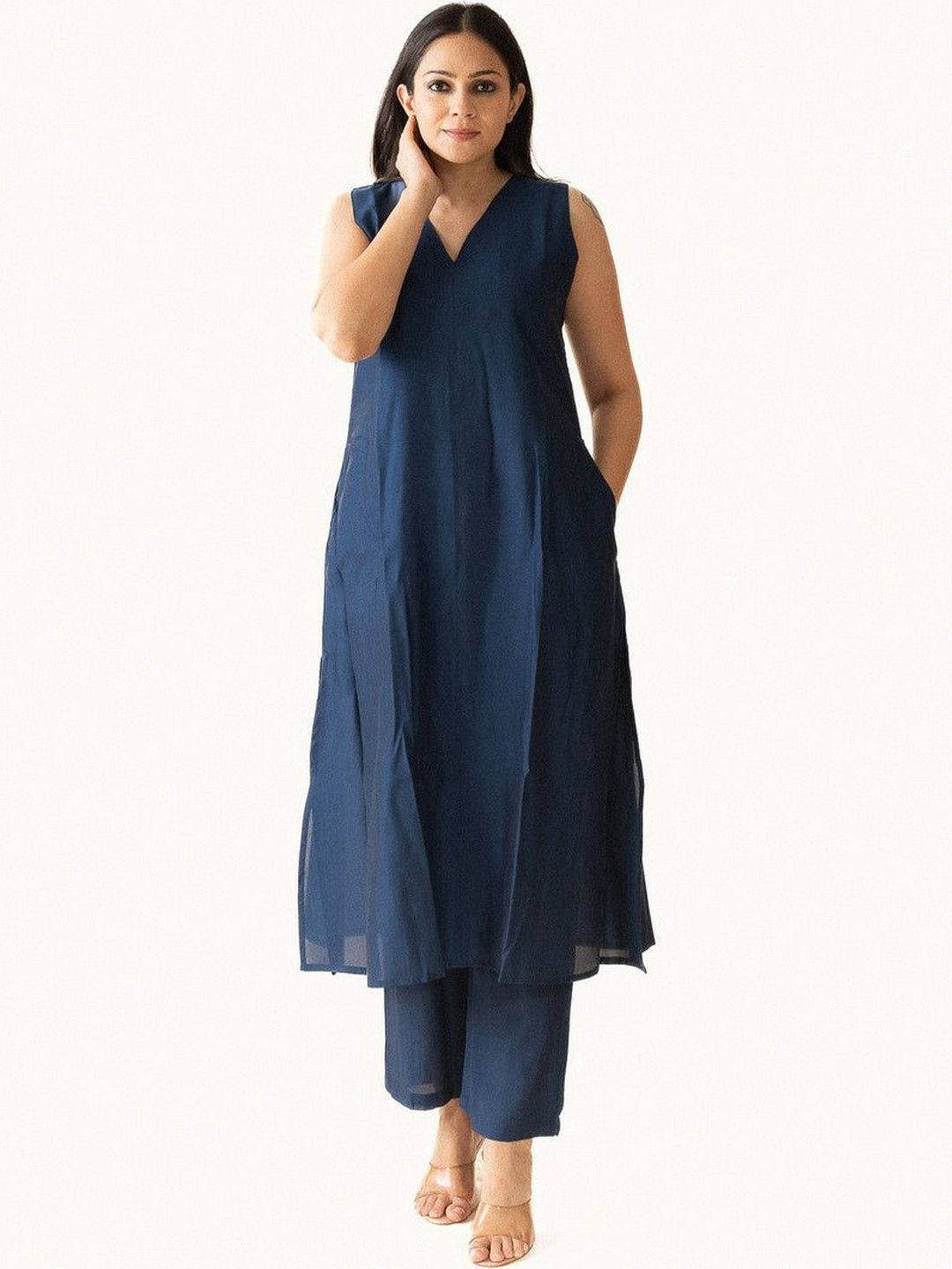 GORGONE V-Neck A-Line Kurta With Palazzos