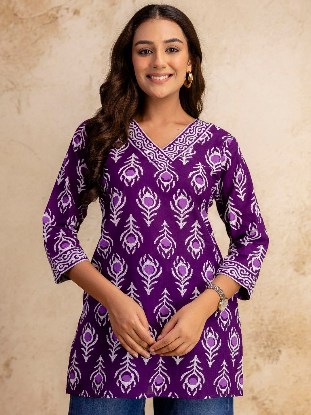 UNMANI4U Women Print Ethnic Top