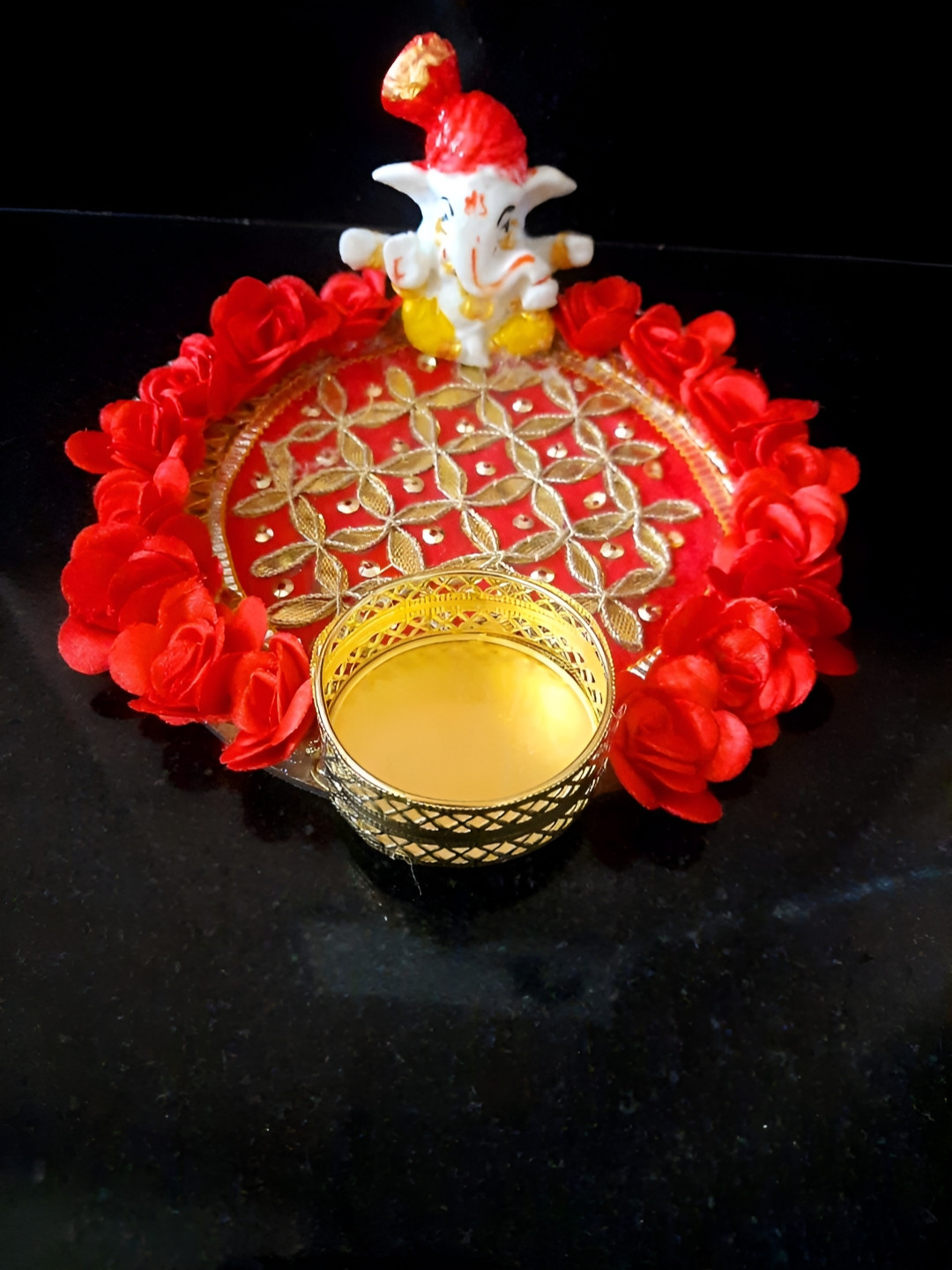 Sellplus Red & White Patra Plate With Ganesh Ji Candle Holder