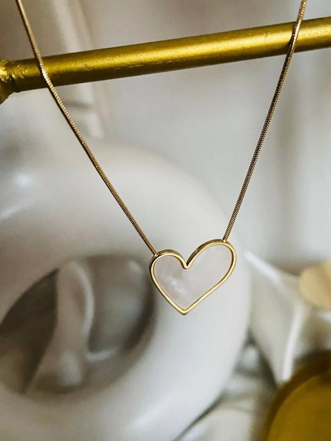 Tustrion Unisex Gold-Plated Heart Shaped Pendant With Chain